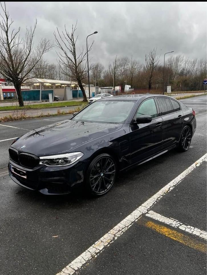BMW 530e iPerformance – FULL OPTIE – BMW Dealer Onderhouden, Auto's, Automaat, Leder, Head-up Display, Particulier