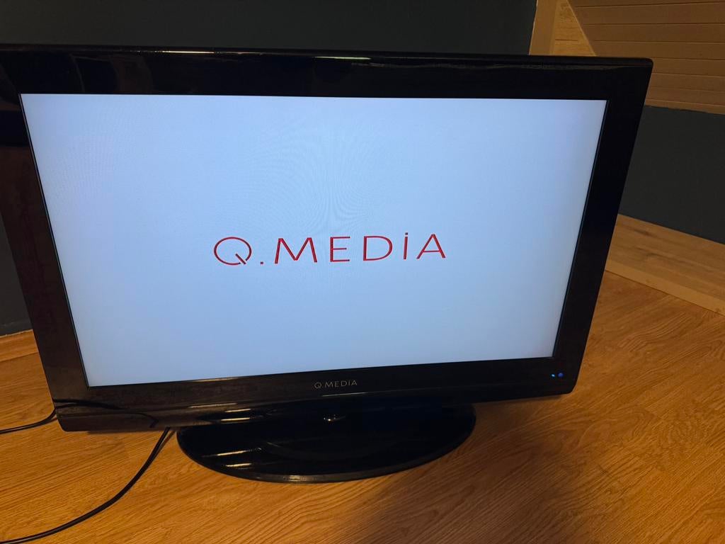 Tv LCD de mzrque Qmedia, Audio, Tv en Foto, Ophalen, LCD