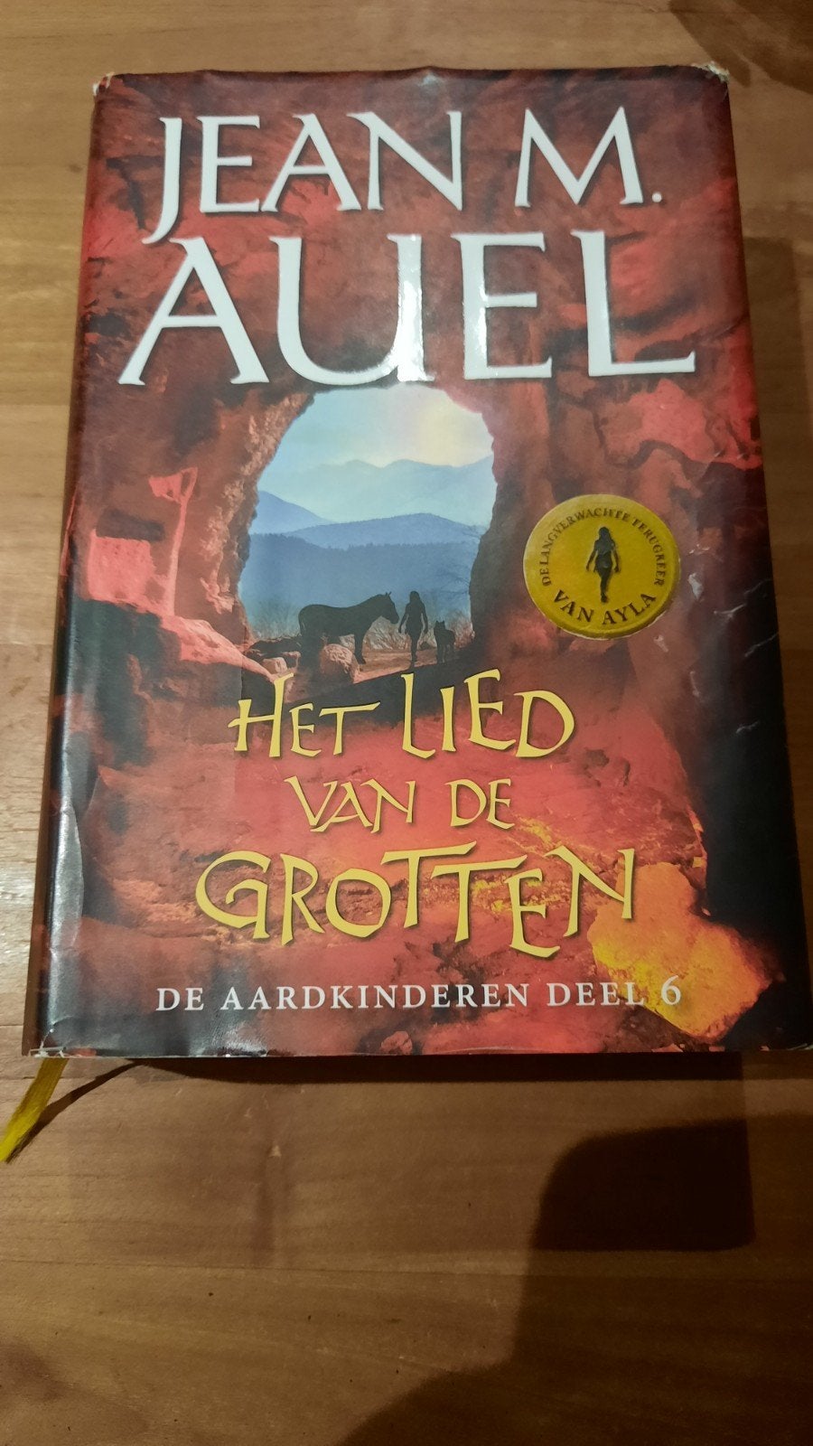 Jean Marie AUEL - De aardkinderen 6  Het lied van de grotten, Boeken, Gelezen, Europa overig, Jean Marie Auel, Ophalen of Verzenden