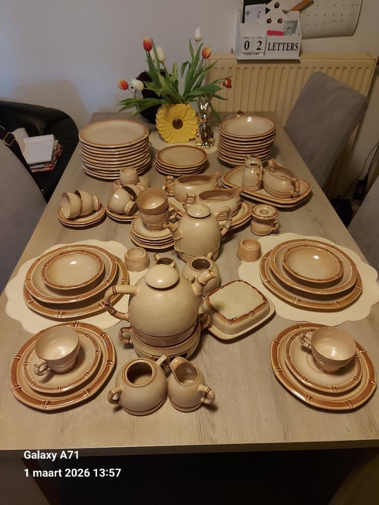 Servies Melitta Friesland bambus, Maison & Meubles, Cuisine | Vaisselle, Comme neuf, Assiettes(s), Enlèvement