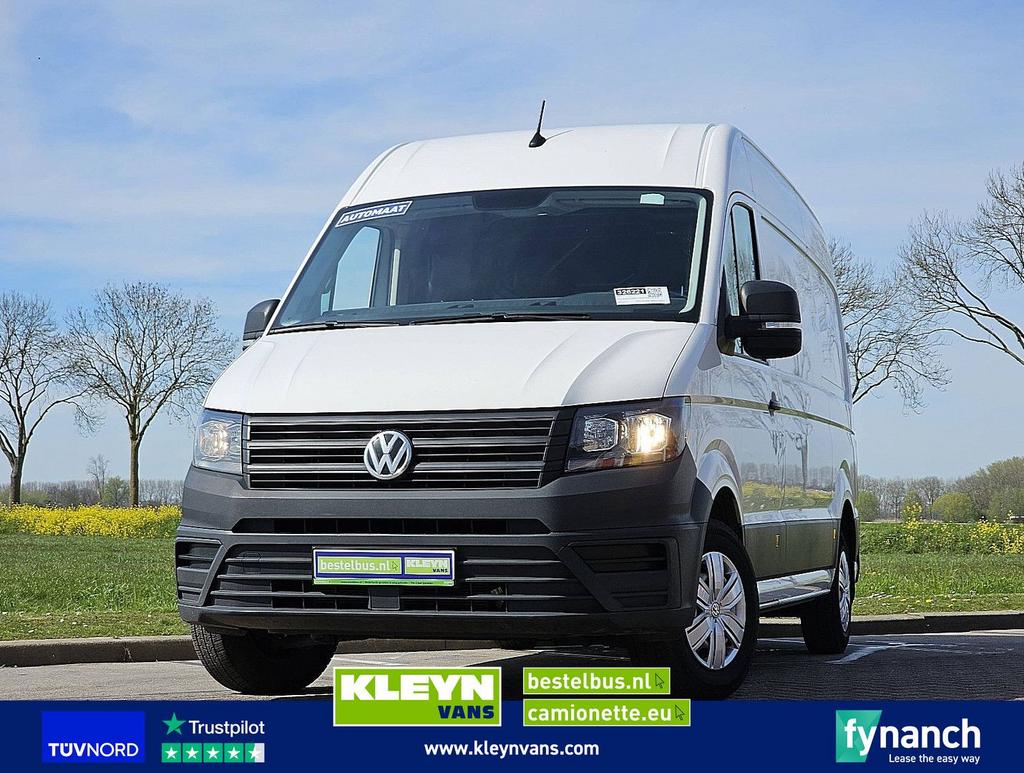 Volkswagen CRAFTER 35 2.0 L3H3 140Pk Automaat!, Auto's, Automaat, Parkeercamera, Wit, Bedrijf