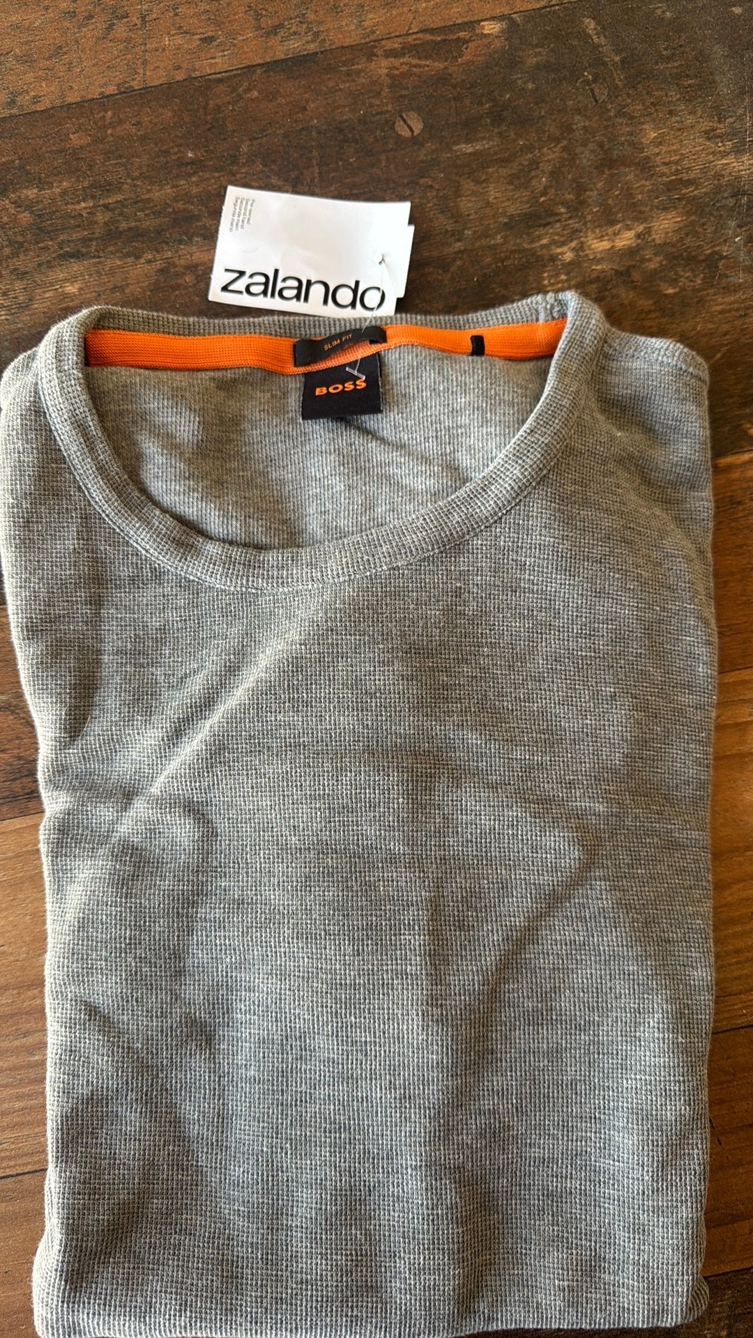 Très beau pull Hugo Boss taille XL neuf !, Vêtements | Hommes, Pulls & Vestes, Enlèvement ou Envoi, Neuf, Taille 56/58 (XL)