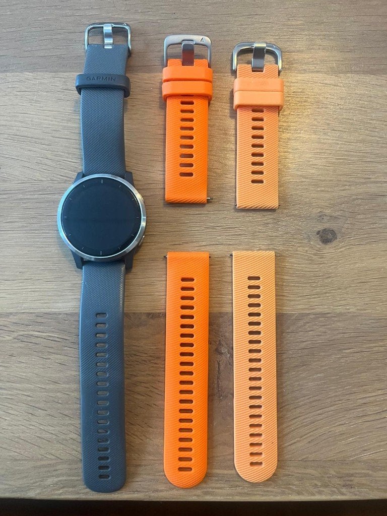 Garmin Vivoactive 4, Ophalen, Garmin, Zo goed als nieuw, Waterdicht