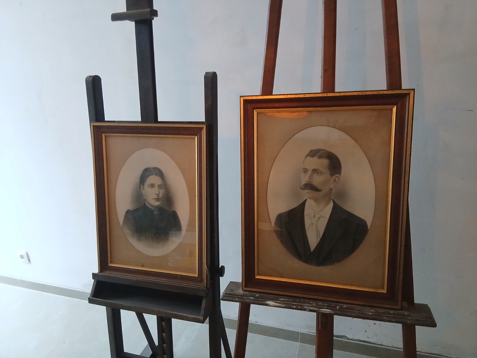 oude kaders koppel, Enlèvement