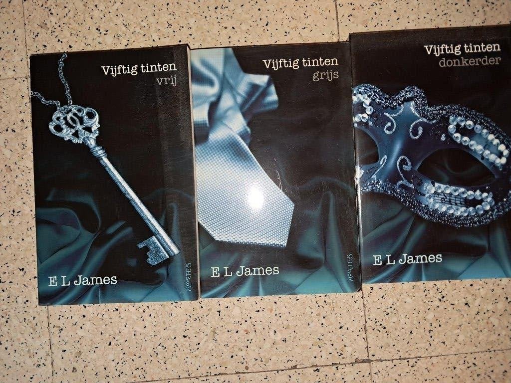 Livres, Neuf, Série complète ou Série, Enlèvement, Europe