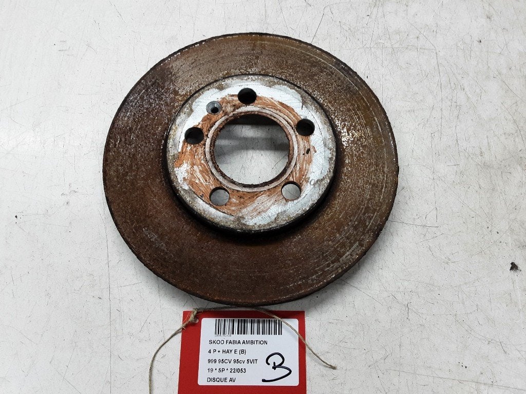 REMSCHIJF VOOR Skoda Fabia III (NJ3) (01-2014/06-2021), Gebruikt, Mevr. I. Hauben, Skoda, Rue de l'Espoir 34 34
4030  GRIVEGNÉE, BE