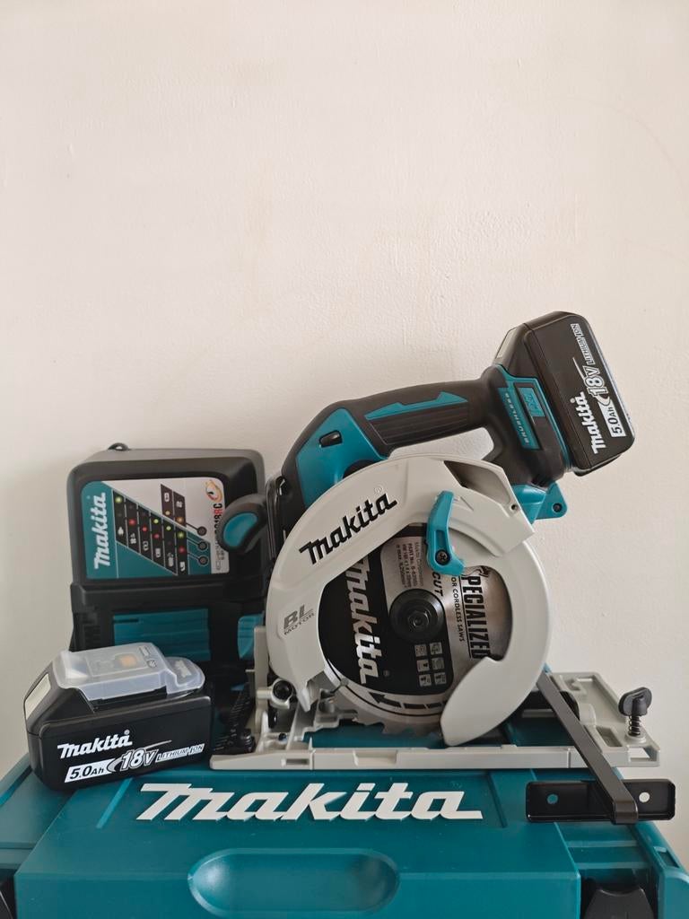 Scie circulaire Makita sans fil DHS680 Pack complet Neuf, Enlèvement, Neuf, Scie circulaire