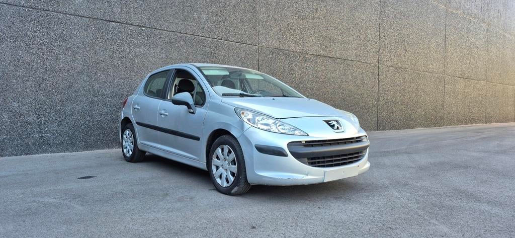 Peugeot 207 1.4i ESSENCE * 5 PORTES, Autos, Peugeot, Entreprise, Achat, ABS, Airbags, Ordinateur de bord, Rétroviseurs électriques