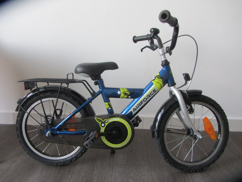 Mooie stoere 16 inch Kids Bike fun jongen 4-6j, Fietsen en Brommers, Ophalen