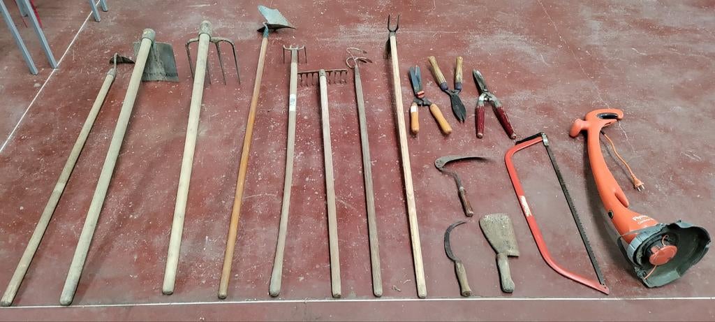 Équipement de jardin : pelle Viertander Rake, coupe-herbe, Jardin & Terrasse, Outils à main, Râteau, Enlèvement