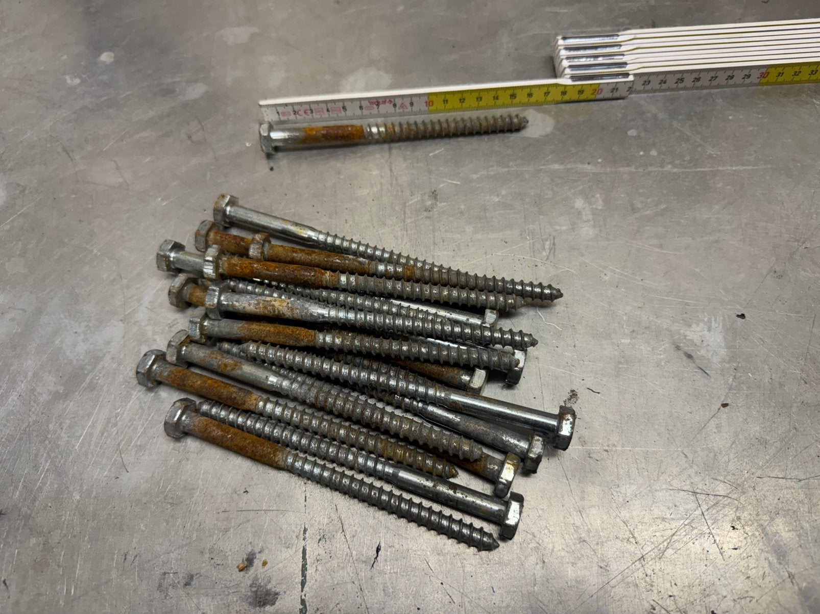 Tire fonds m12, Enlèvement ou Envoi, Utilisé, 100 à 250 mm, Autres types