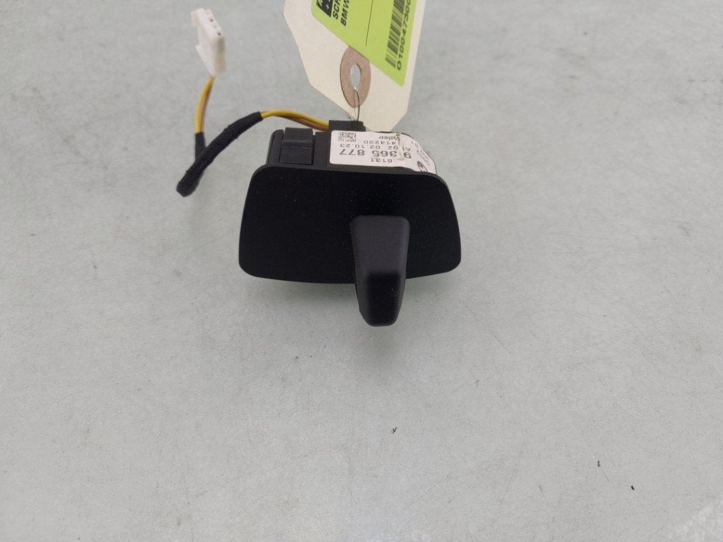 COMMUTATEURS DE VOLANT BMW X5 (G05) (01-2018/03-2023), Utilisé, BMW, Petuelring 130
80809  München, DE, Bayerische Motoren Werke AG