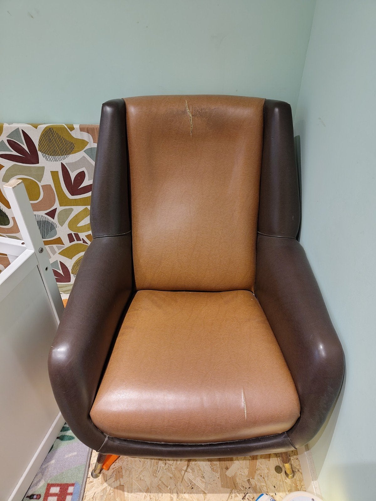 Siège vintage brun à donner, Maison & Meubles, Enlèvement