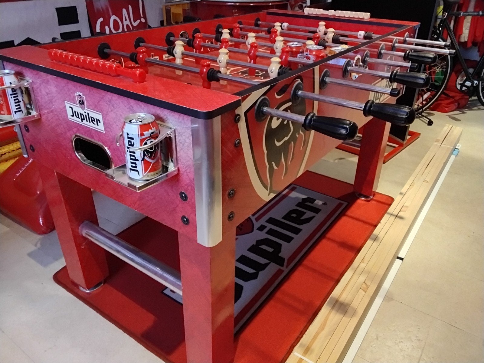 Jupiler voetbaltafel, Verzamelen, Biermerken, Ophalen, Jupiler