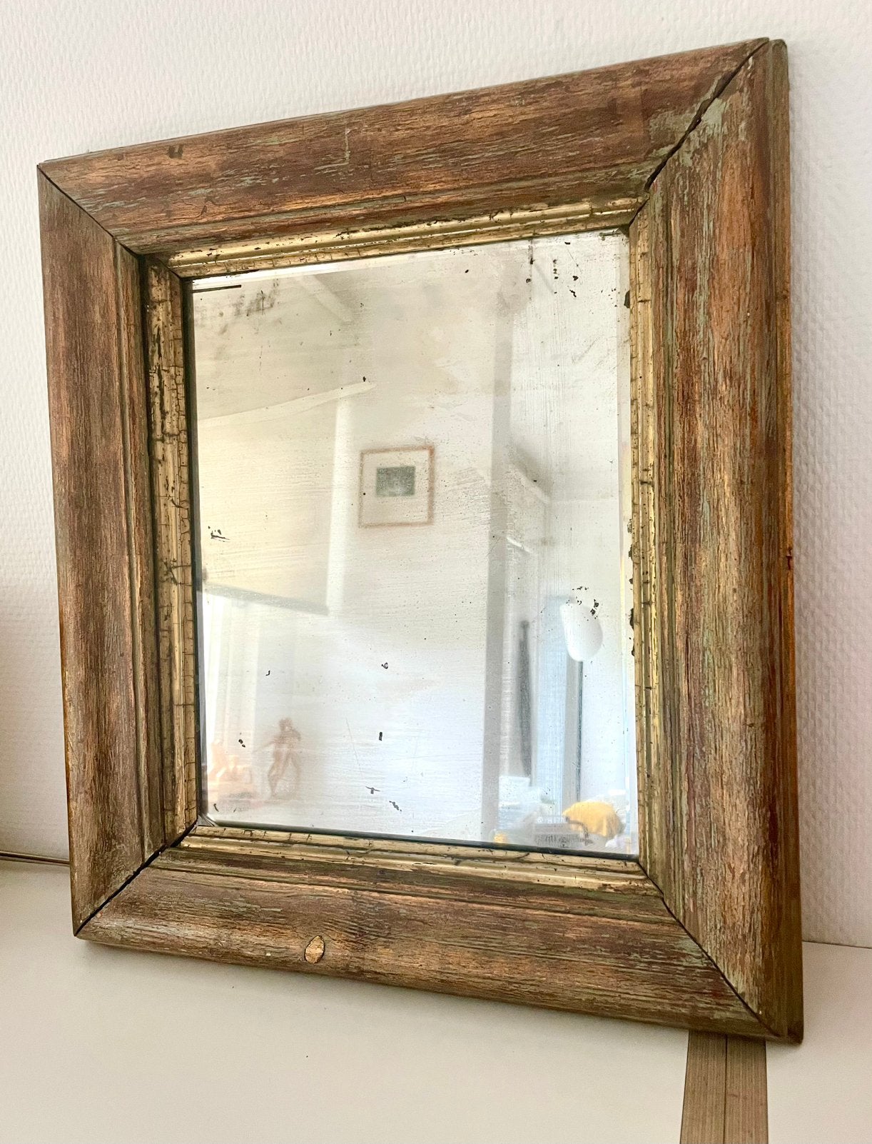 Miroir cadre bois doré, Enlèvement