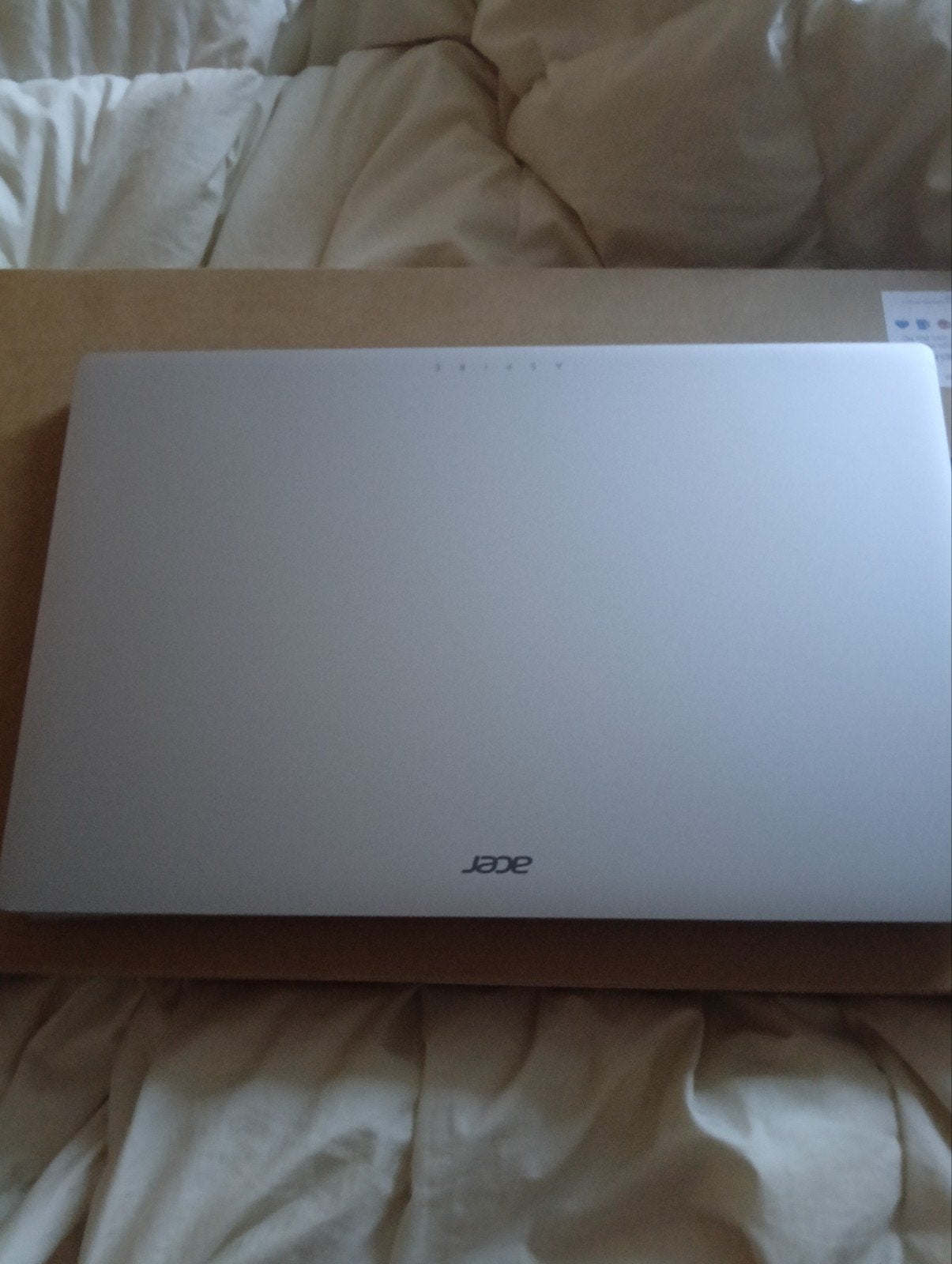 te koop of te ruil een nieuwe laptop Acer aspire lite 15, Computers en Software, Ophalen, 2 tot 3 Ghz, 15 inch, 8 GB