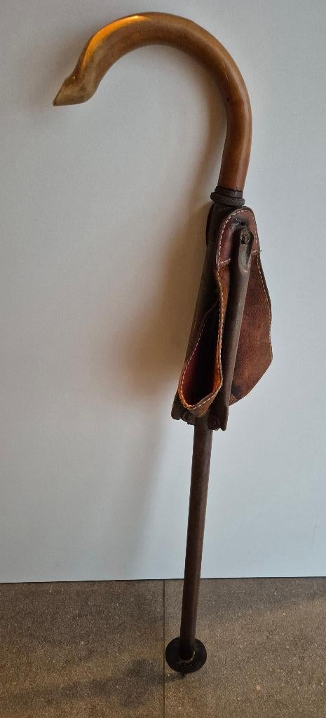 Bâton de chasse, Divers, Enlèvement ou Envoi