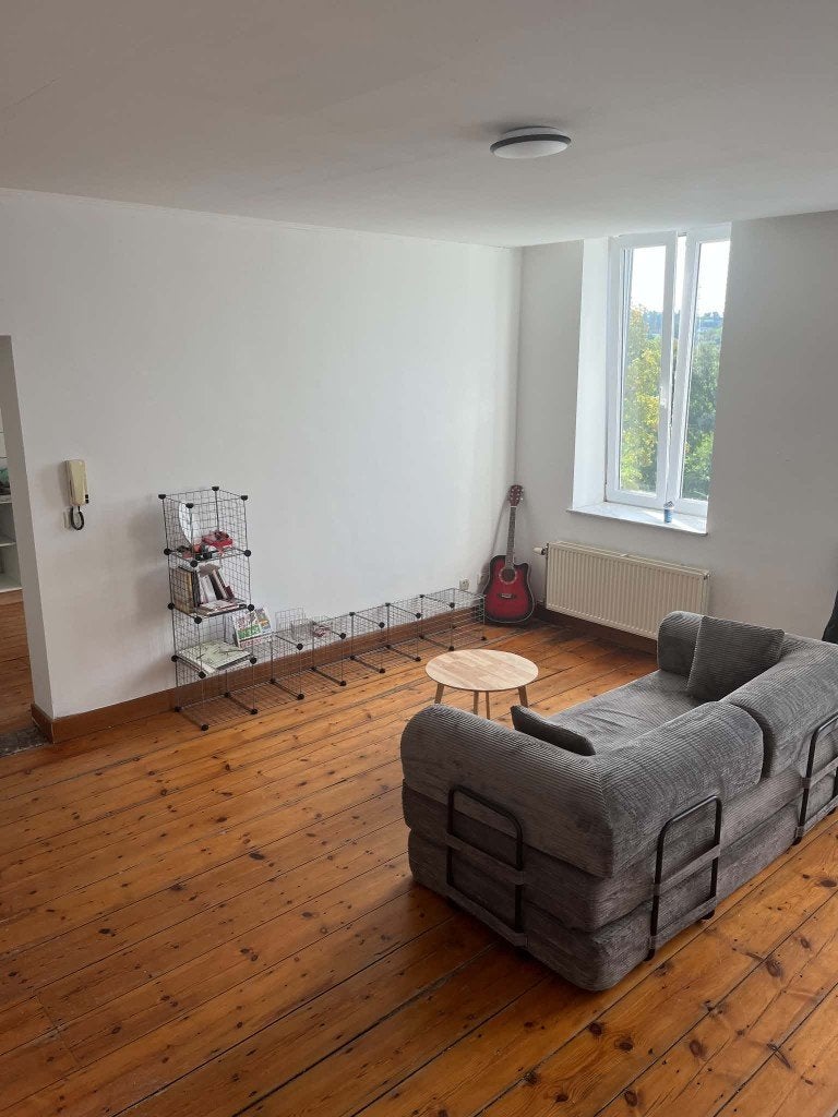 Appartement à louer, 50 m² ou plus, Province de Liège