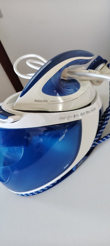 Centrale vapeur PHILIPS, Enlèvement, Comme neuf, Fer à repasser avec cordon