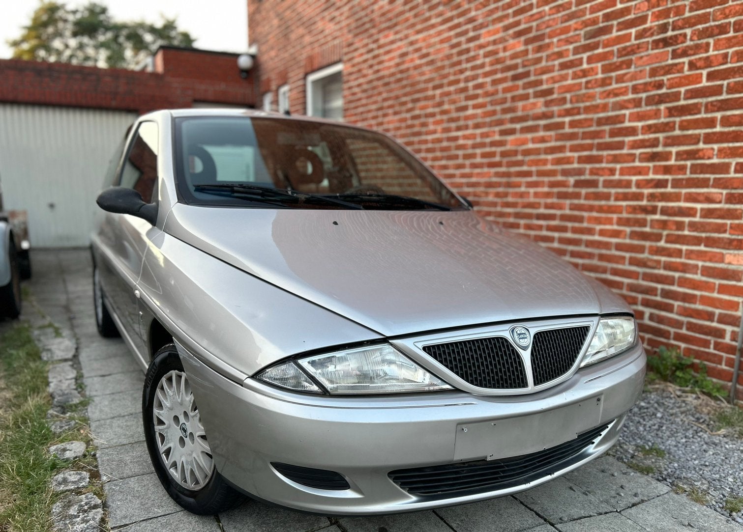 Lancia y 1.2 benzine 2002, Auto's, Lancia, Voorwielaandrijving, Stof, Y, Particulier
