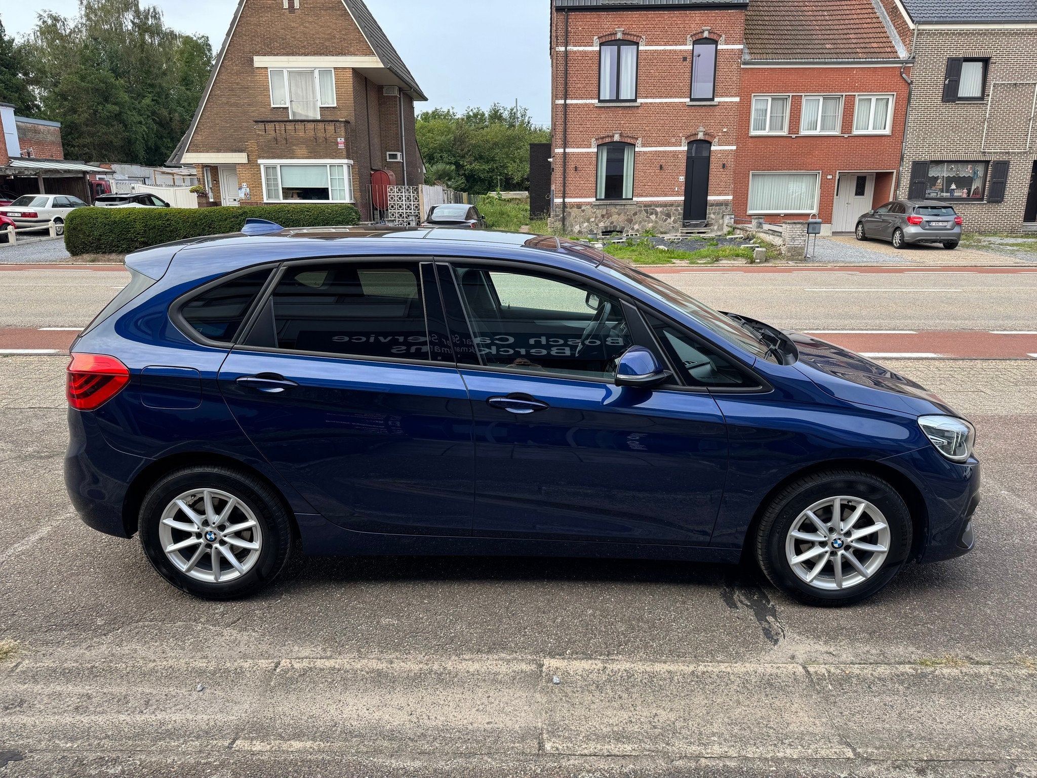 BMW 2 Serie 216 Active Tourer 1.5 Benzine + Panoramisch dak, Autos, Achat, Entreprise, Commande vocale, 5 portes
