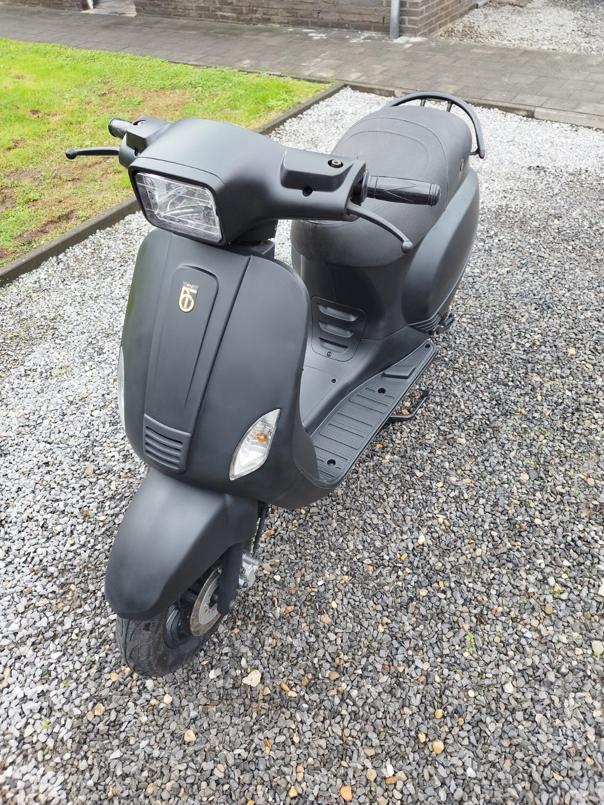 scooter a klasse, Fietsen en Brommers, Ophalen, Benzine