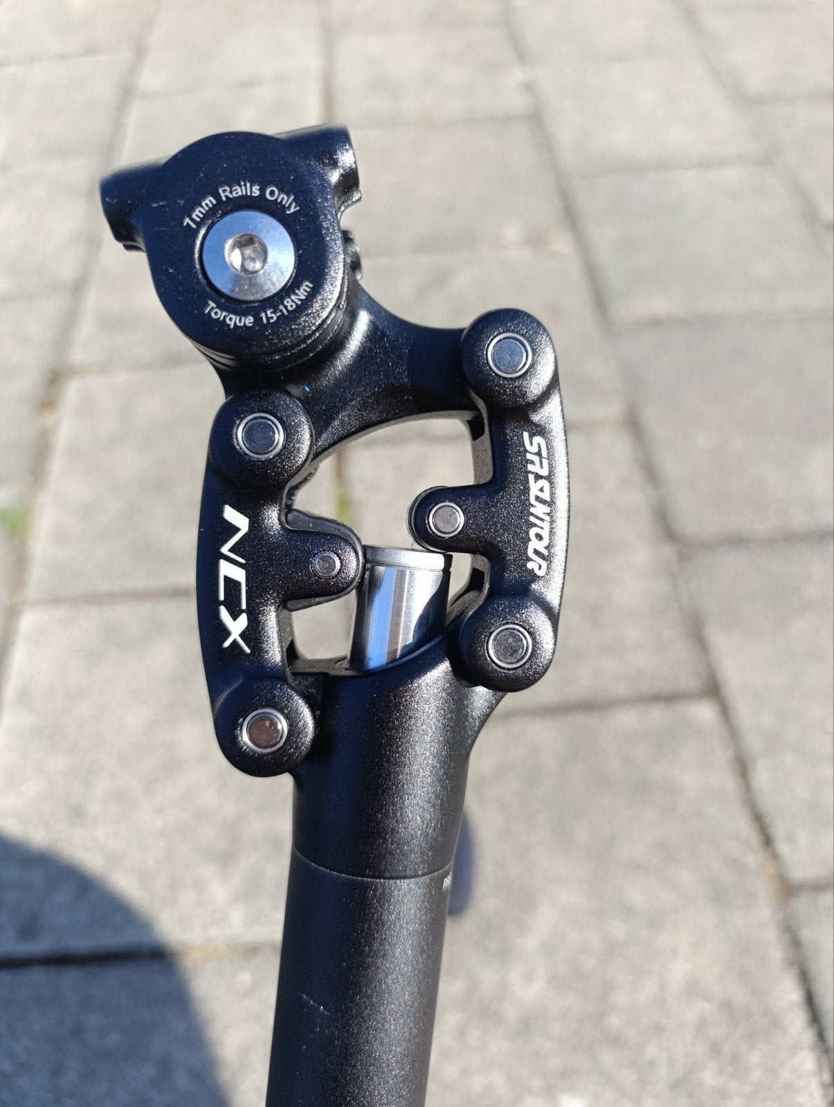 Suntour NCX geveerde zitbuis, Fietsen en Brommers, Ophalen, Zo goed als nieuw