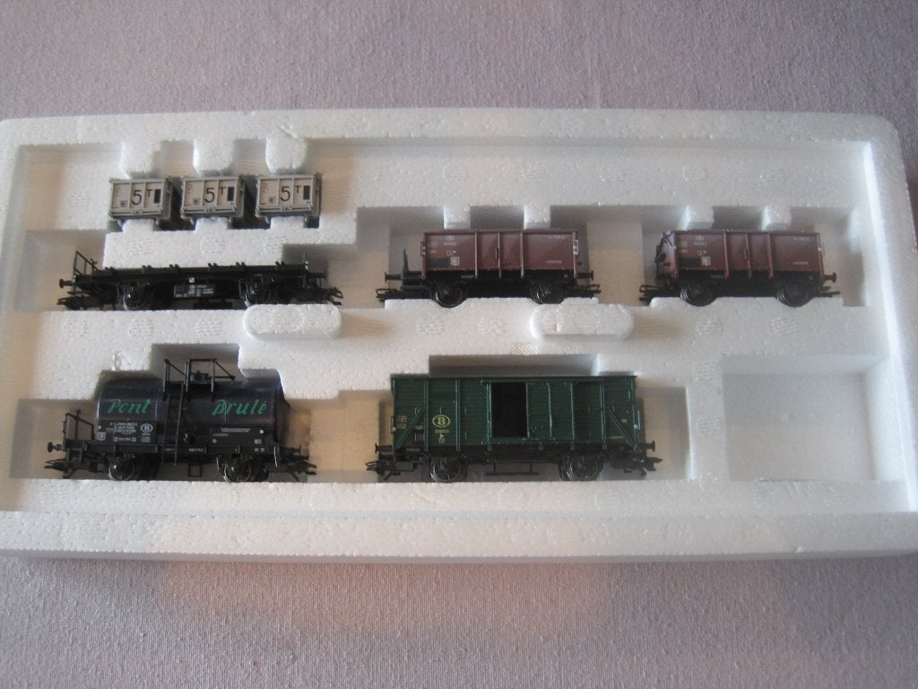 MARKLIN WAGENSET NMBS OLDTIMER GOEDERENWAGENS, Hobby en Vrije tijd, Wisselstroom, Treinset, Ophalen of Verzenden, Zo goed als nieuw