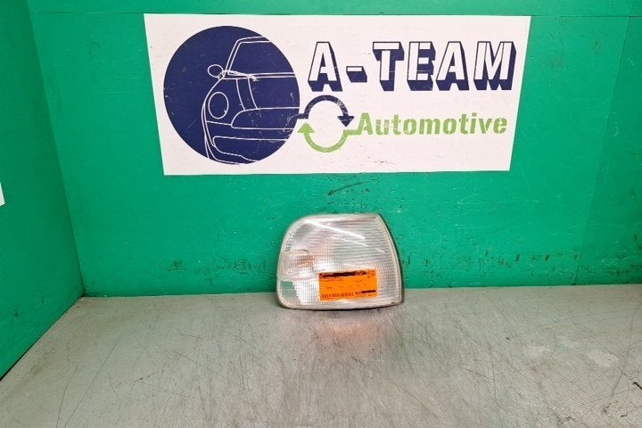 CLIGNOTANT DROIT Transporter / Caravelle T4 (|185541B|), Volkswagen, Volkswagen AG, Utilisé, Kundenbetreuung@volkswagen.de