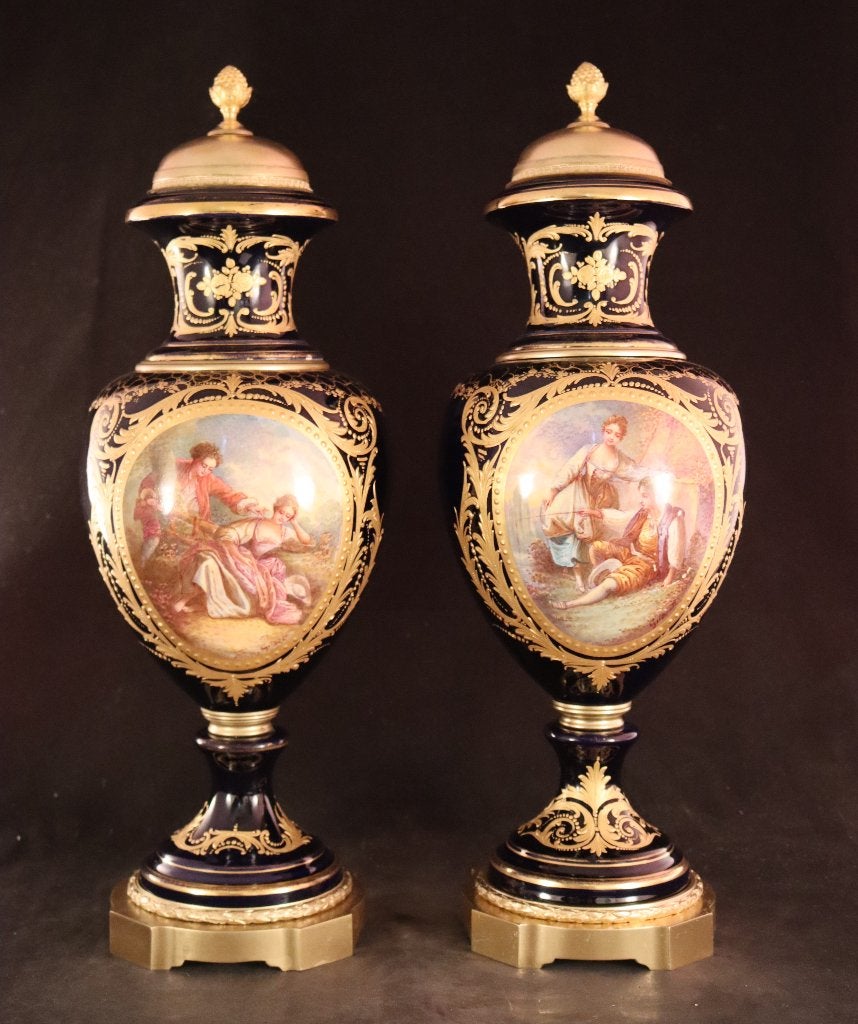 Paire de vases décoratifs anciens, Enlèvement ou Envoi
