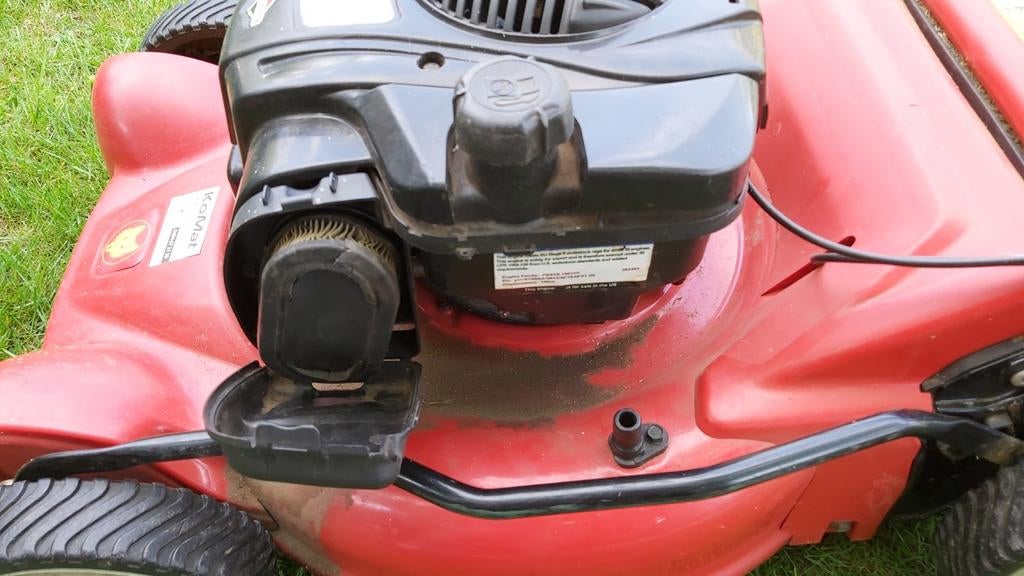 BENZINE GRASMAAIER ZELFTREKKER 53CM, Ophalen, Cirkelmaaier, Opvangbak, Benzine-grasmaaier