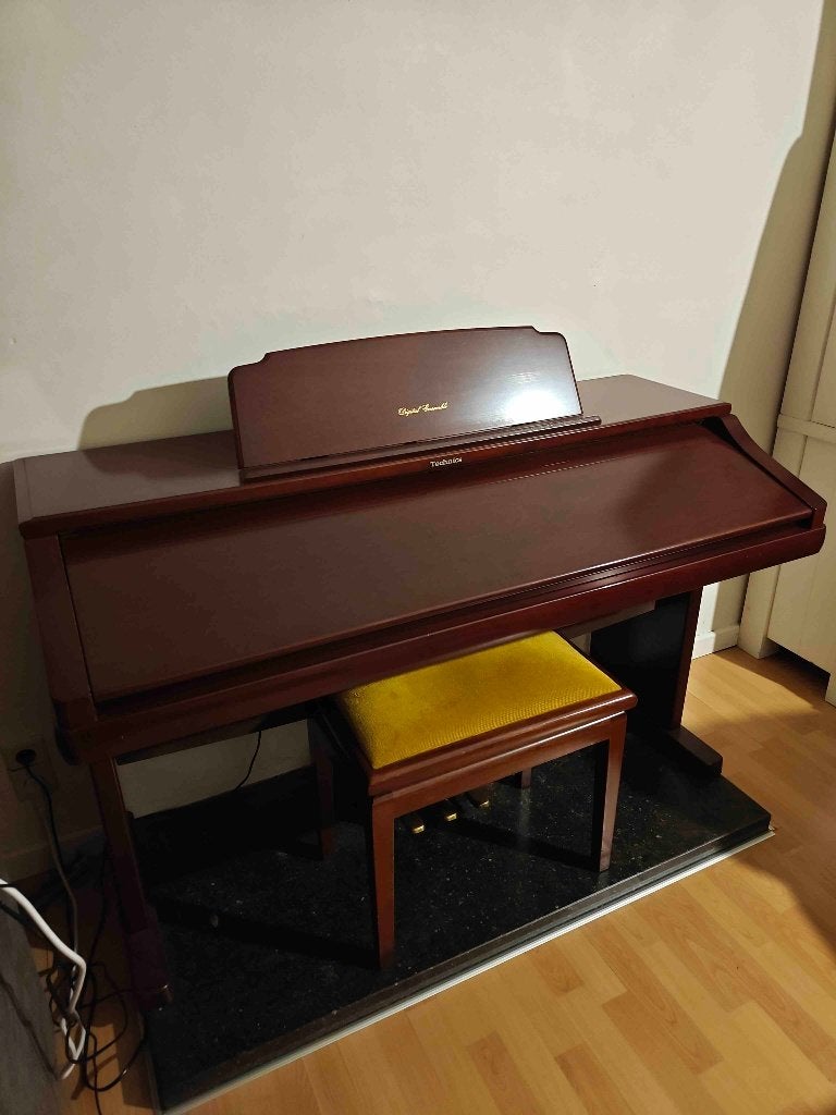 Piano Technics, Muziek en Instrumenten, Ophalen, Bruin, Zo goed als nieuw, Piano