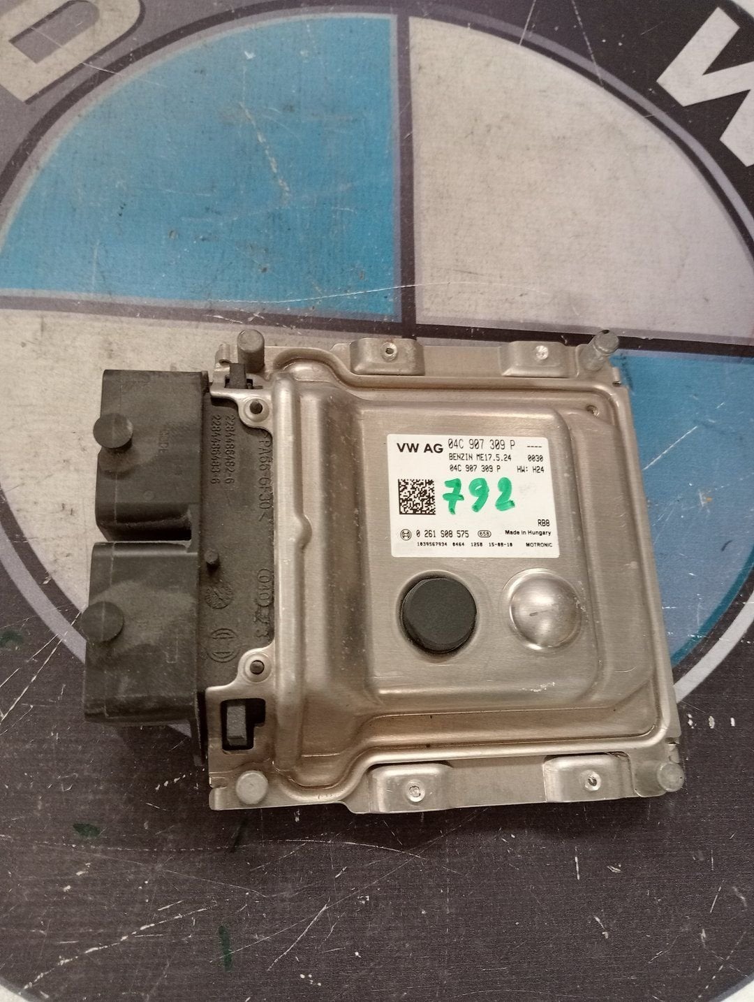 Motorregelapparaat VW UP! 04C907309P, Gebruikt, -, Volkswagen, -