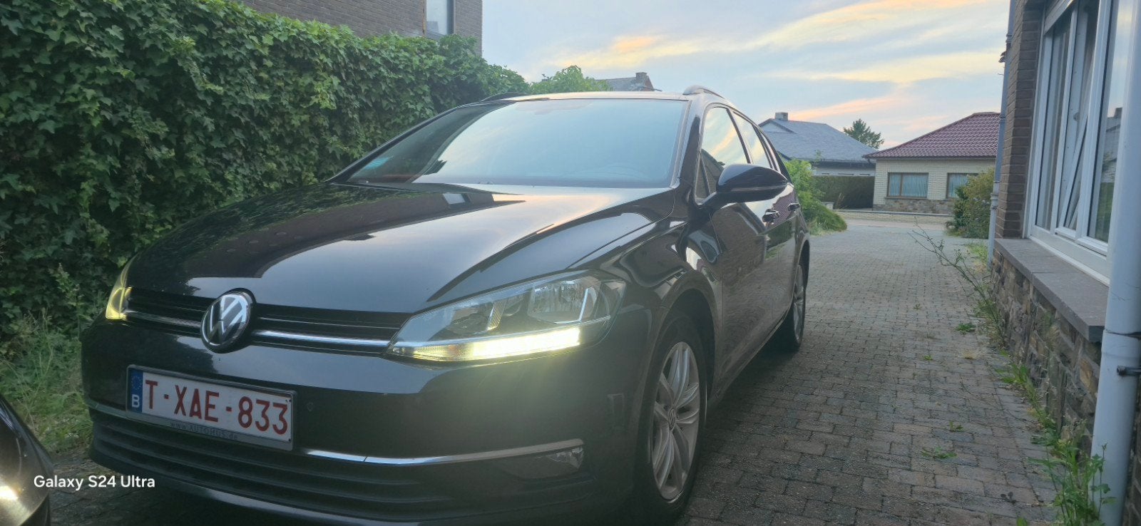 voiture, Euro 6, Boîte manuelle, Alcantara, Noir