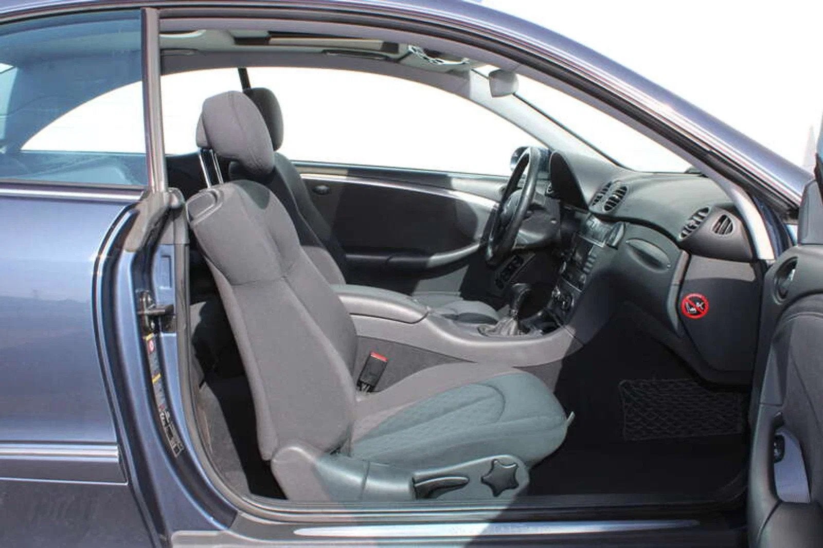 Mercedes-Benz CLK-Klasse 200 CLK 200 Kompressor Avantgarde, Autos, Entreprise, Boîte manuelle, Bleu, 1796 cm³