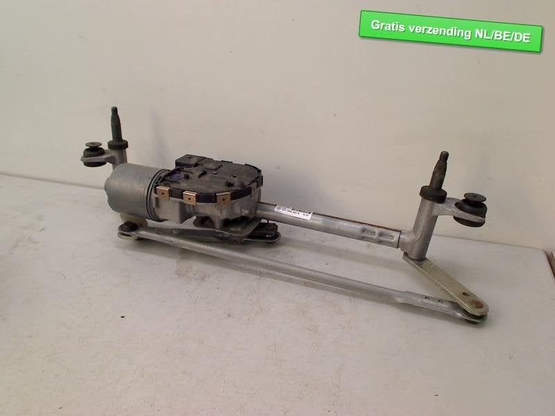 MOTEUR + TRINGLERIE ESSUIE GLACE AVANT (517955023A), Autos : Pièces & Accessoires, Vitres & Accessoires, Volkswagen, Utilisé