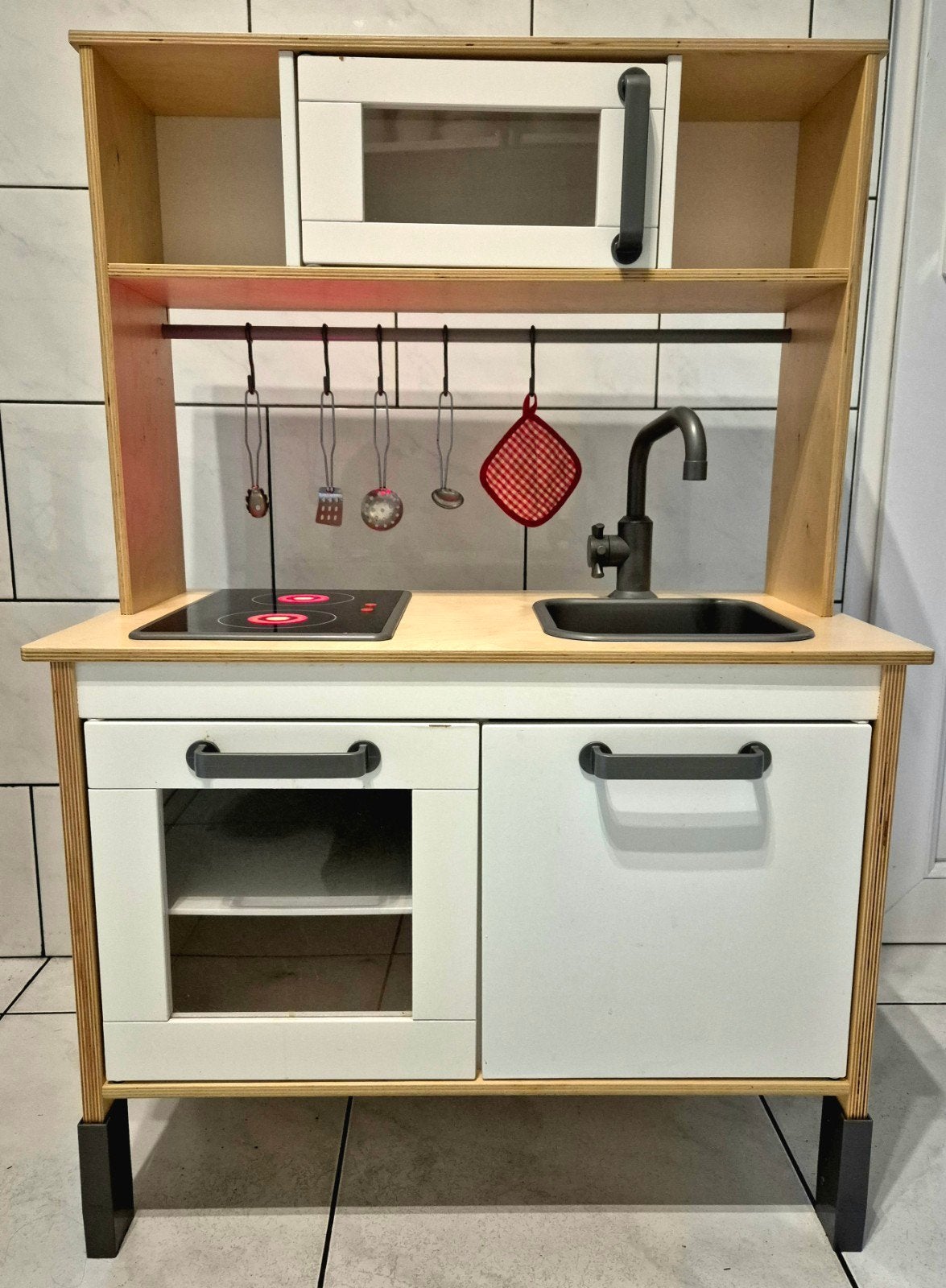 Cuisine enfants ikea, Enfants & Bébés, Enlèvement, Utilisé, Bois, Jouer à la cuisine