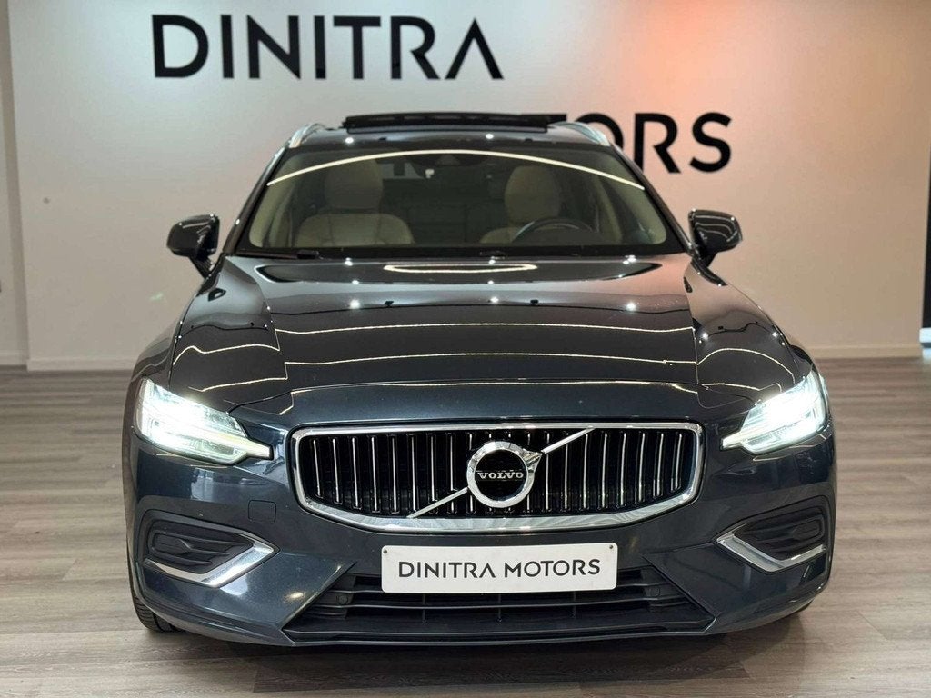 Volvo V60 V60 D4 - Pano/Carplay/Cruise/LED, Autos, Volvo, Achat, Entreprise, V60, Automatique