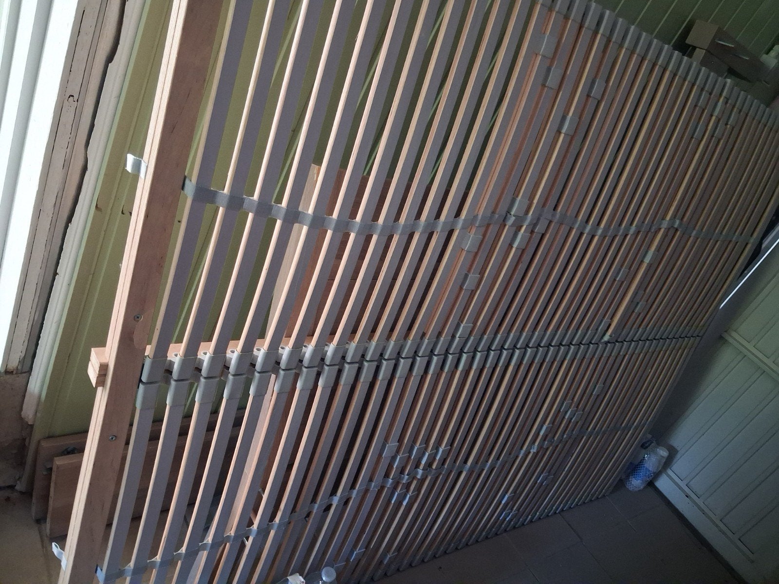 Gratis lattenbodem 140x200, Tuin en Terras, Schuttingen, Ophalen