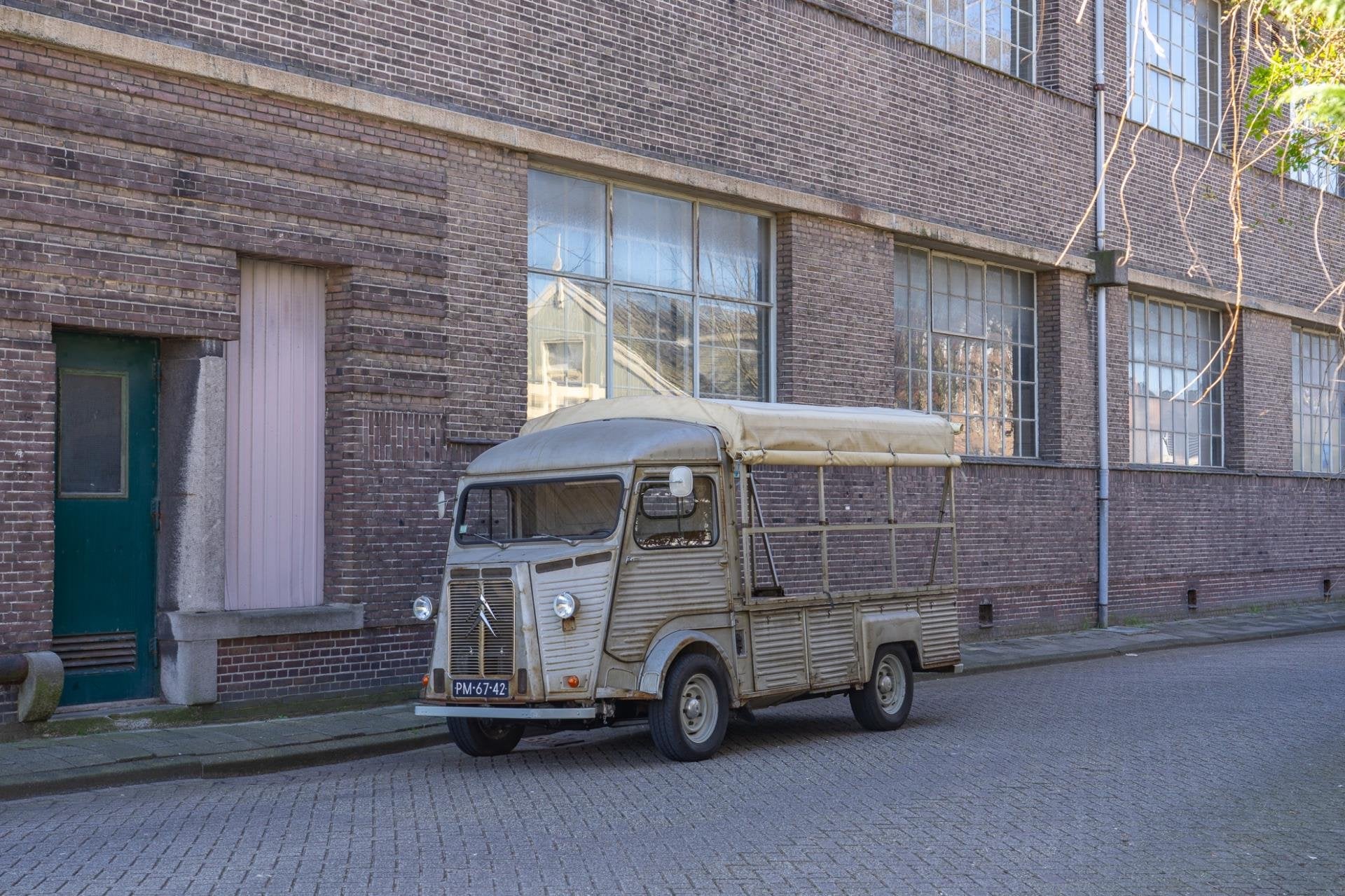 Citroën HY-E Électrique, Autos, Oldtimers & Ancêtres, Argent ou Gris, Achat, Entreprise, Citroën