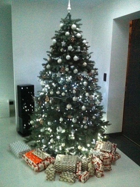 Kerstboom met sneeuw te koop, Ophalen, Zo goed als nieuw