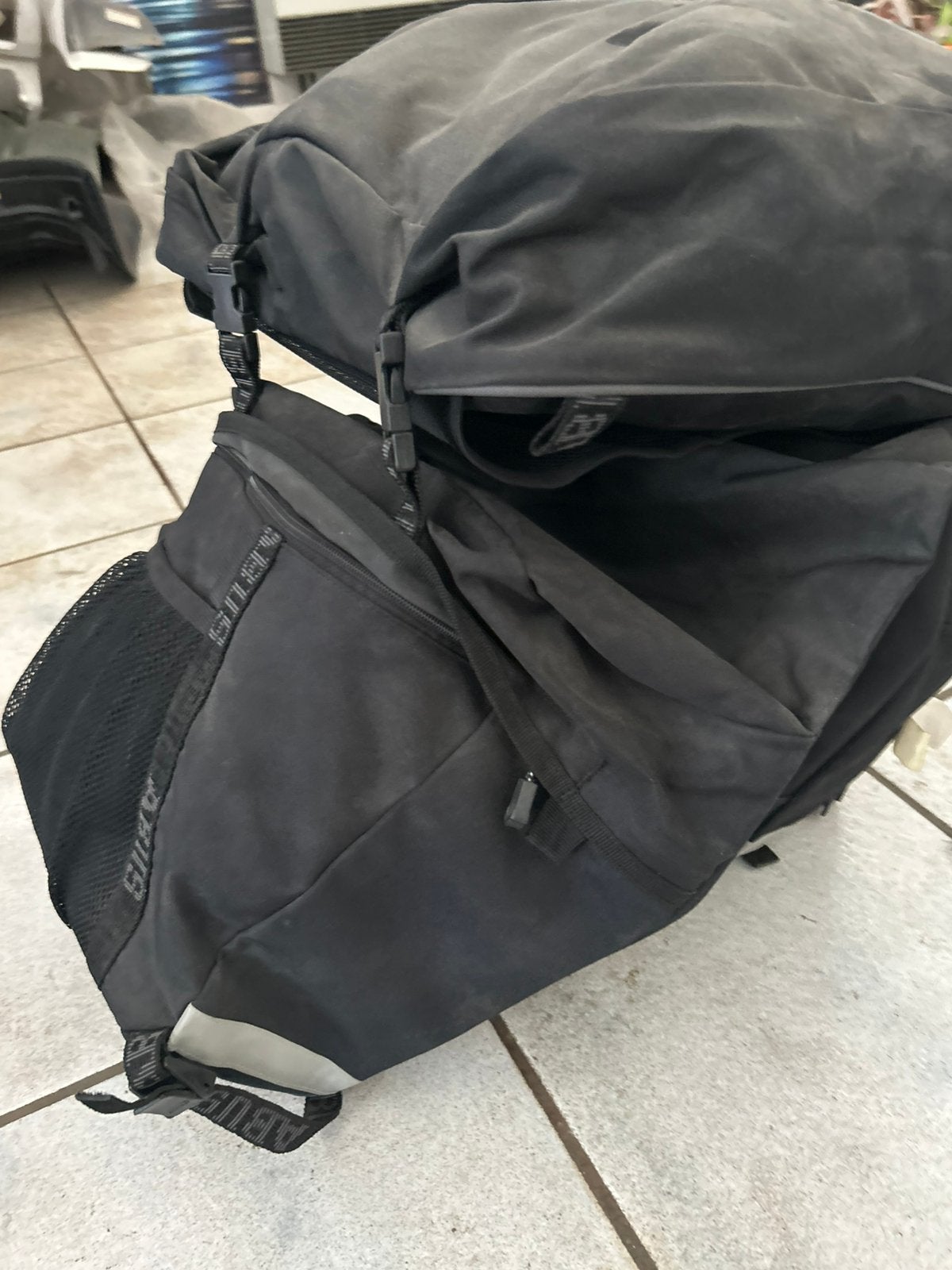 sacoche pour Abus, Enlèvement