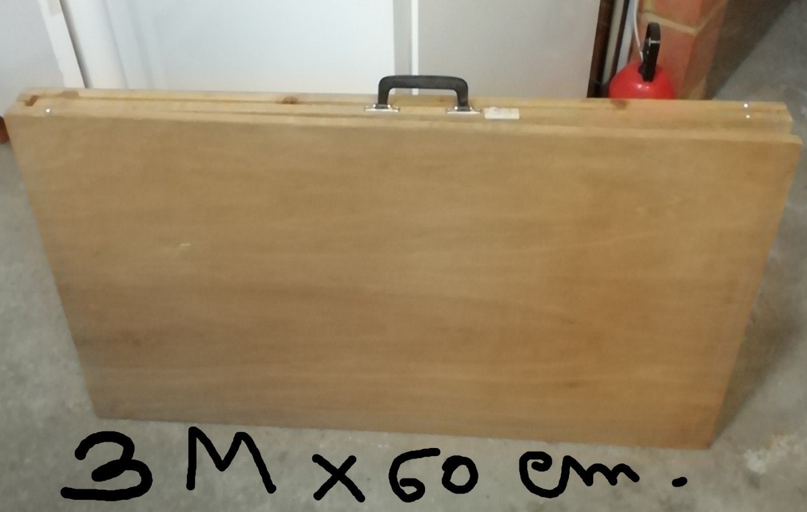 table à tapisser en bois bon état général, peu servi !, Enlèvement