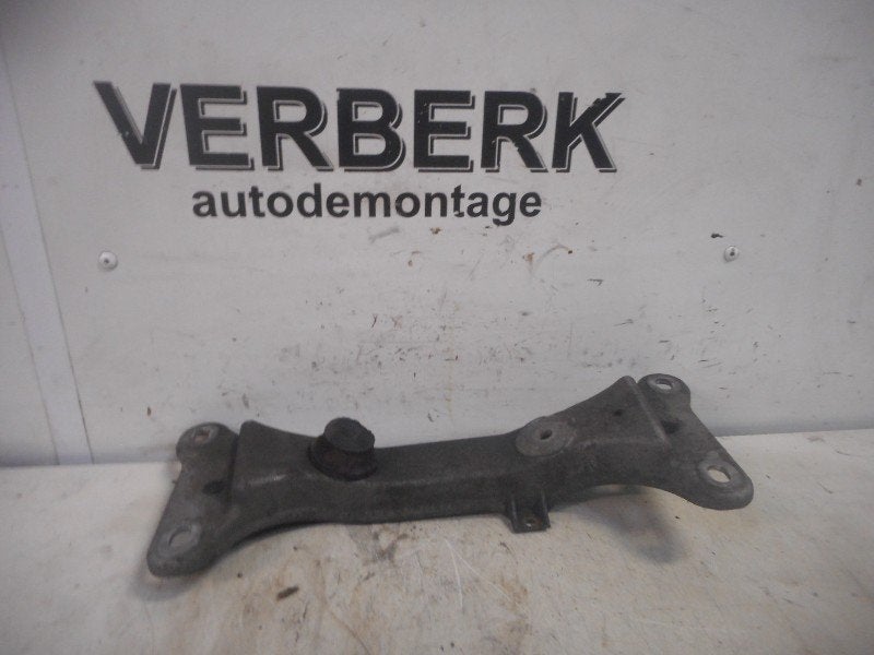 SUPPORT BOITE DE VITESSES BMW 3 serie (E90) (22316760300), Utilisé, BMW, Petuelring 130
80809  München, DE, Bayerische Motoren Werke AG