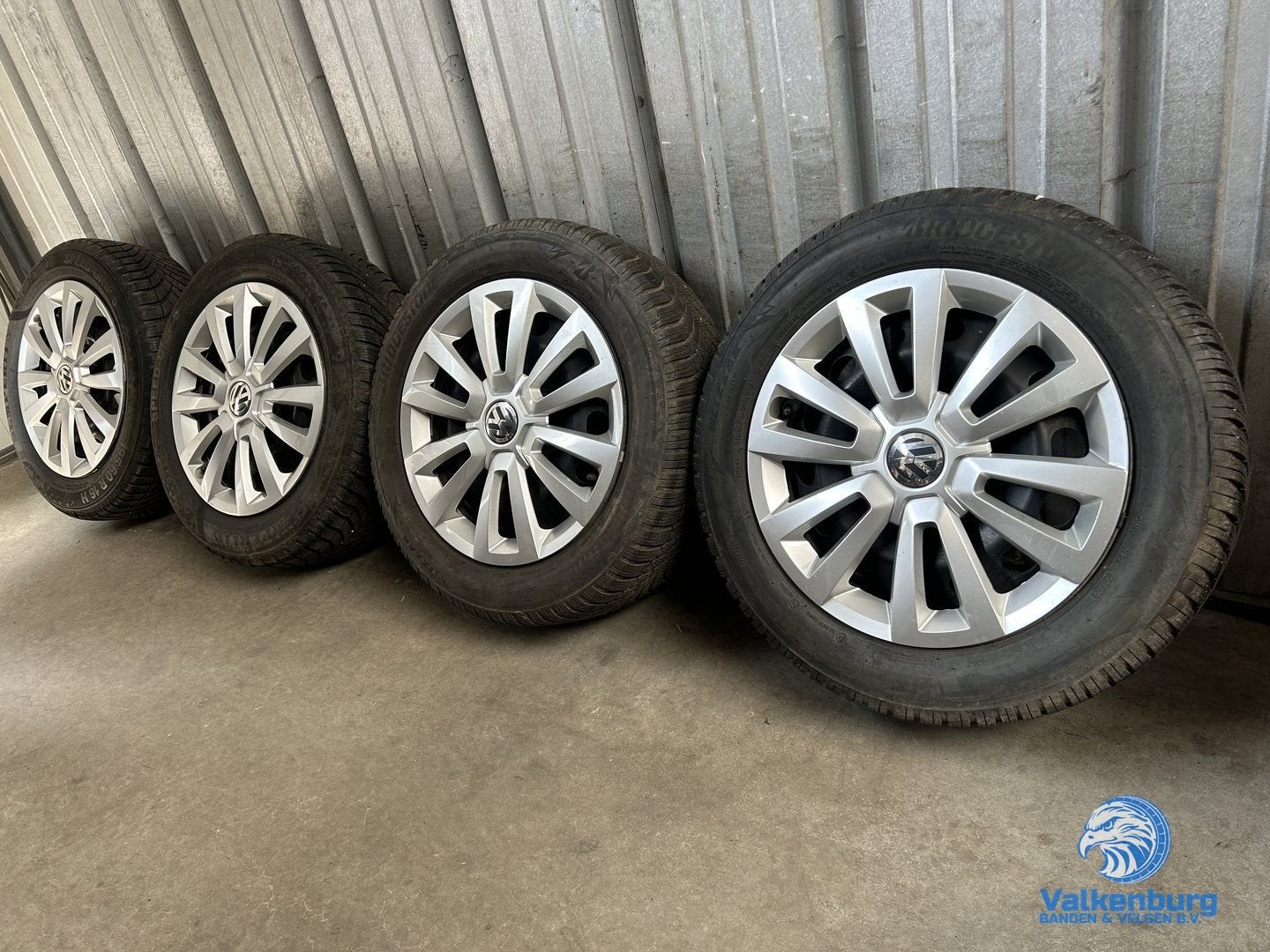 7-8mm! Originele VW T-Cross Taigo Skoda Kamiq Scala Seat Aro, Auto-onderdelen, Banden en Velgen, Gebruikt, -, Banden en Velgen