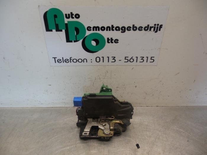 Serrure portière mécanique 2portes gauche d'un Seat Ibiza, -, 3 mois de garantie, Utilisé, -