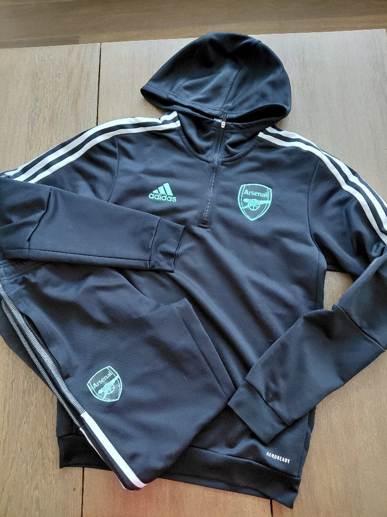 Training Arsenal, Enlèvement, Utilisé, Vêtements de sport ou Maillots de bain, Adidas