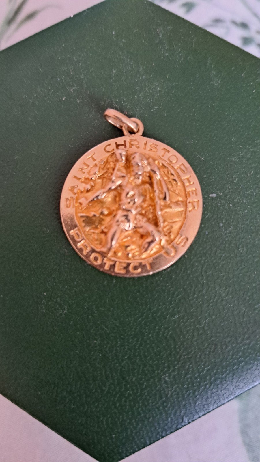 Medali  antiquités   tifani  l'or 14 k  salid   très  rare, Postzegels en Munten, Penningen en Medailles, Ophalen of Verzenden