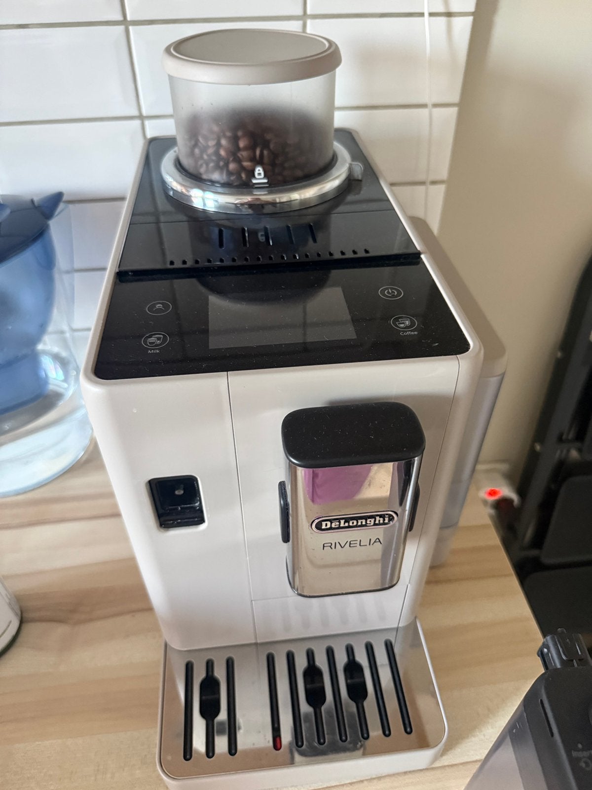 Machine à expresso entièrement automatique De'Longhi Rivelia, Enlèvement, Comme neuf, Cafetière