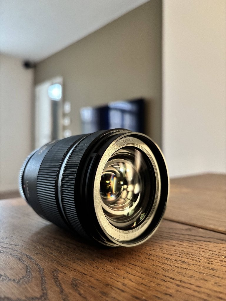 Lumix S 28-200mm, Monture L, Pare-soleil, Enlèvement ou Envoi, Téléobjectif